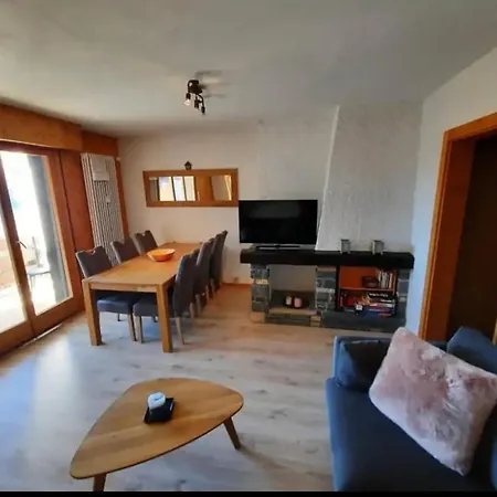 Le Torrent, Duplex Au Centre, Calme Avec Deux A Coucher Et Terrasse Vue Montagne Pour 4 Personnes *