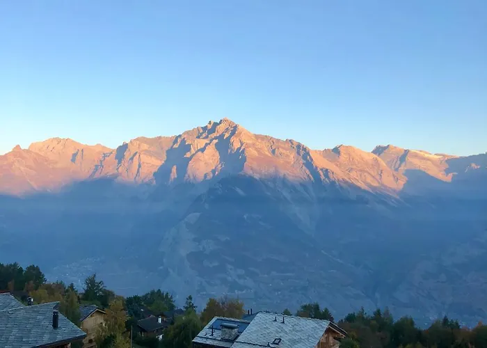Le Torrent, Duplex Au Centre, Calme Avec Deux à Coucher Et Terrasse Vue Montagne Pour 4 Personnes Appartement Nendaz