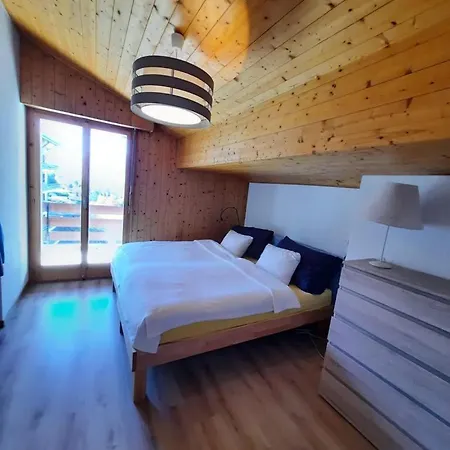 Apartment Le Torrent, Duplex Au Centre, Calme Avec Deux A Coucher Et Terrasse Vue Montagne Pour 4 Personnes *