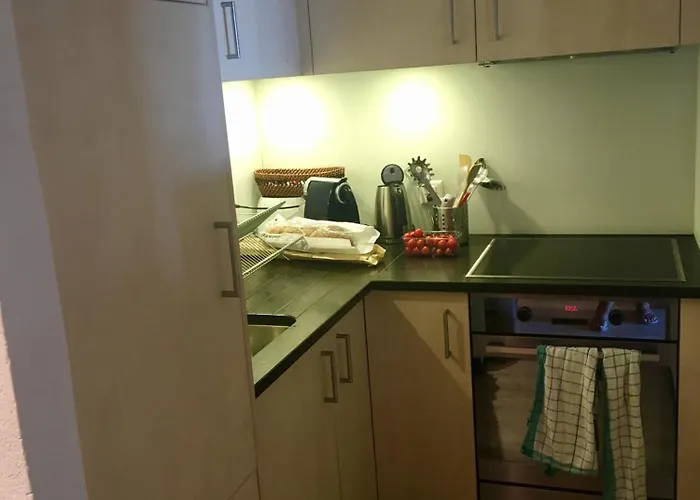 Le Torrent, Duplex Au Centre, Calme Avec Deux A Coucher Et Terrasse Vue Montagne Pour 4 Personnes *