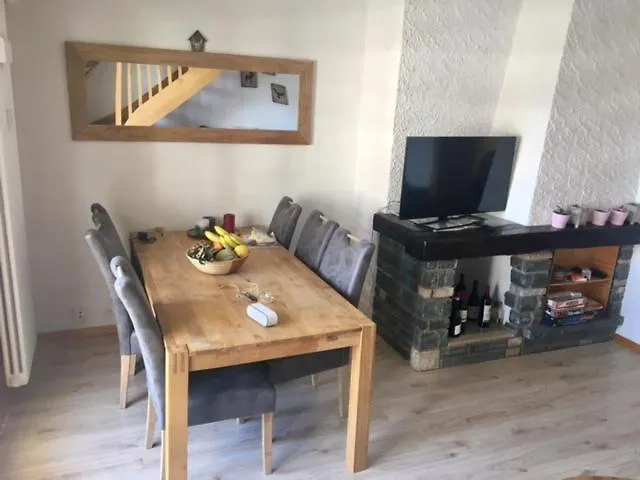 Le Torrent, Duplex Au Centre, Calme Avec Deux A Coucher Et Terrasse Vue Montagne Pour 4 Personnes Nendaz